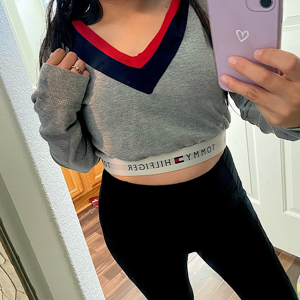 Tommy cropped hoodie